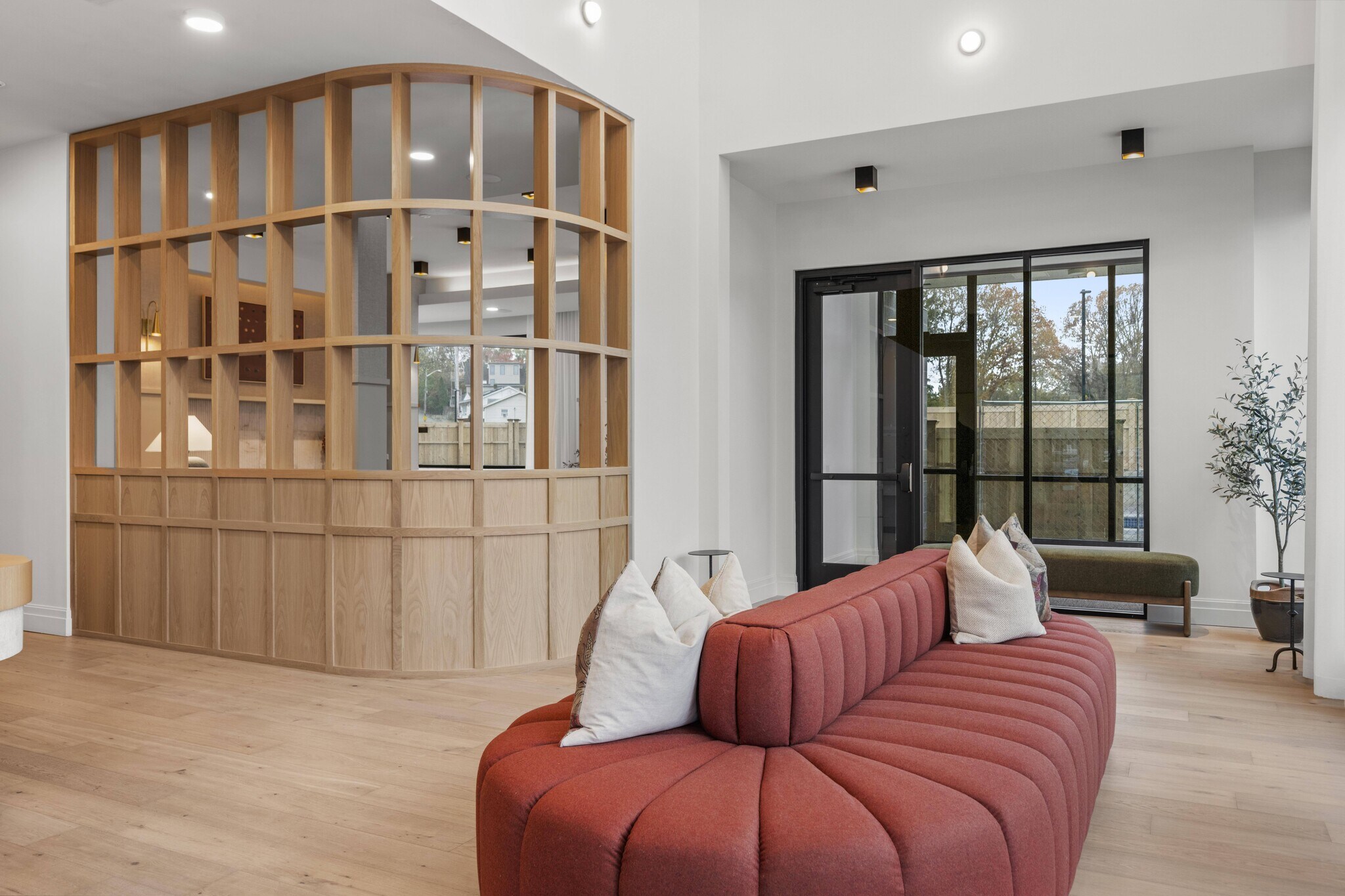 Luxury Salem 2BR Apartment | Pool • Gym • Parking photo 4
