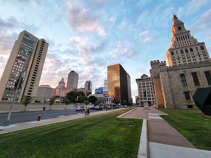 Discovering City Crossing, CT: A Hidden Gem for Corporate and Medical Housing article image
